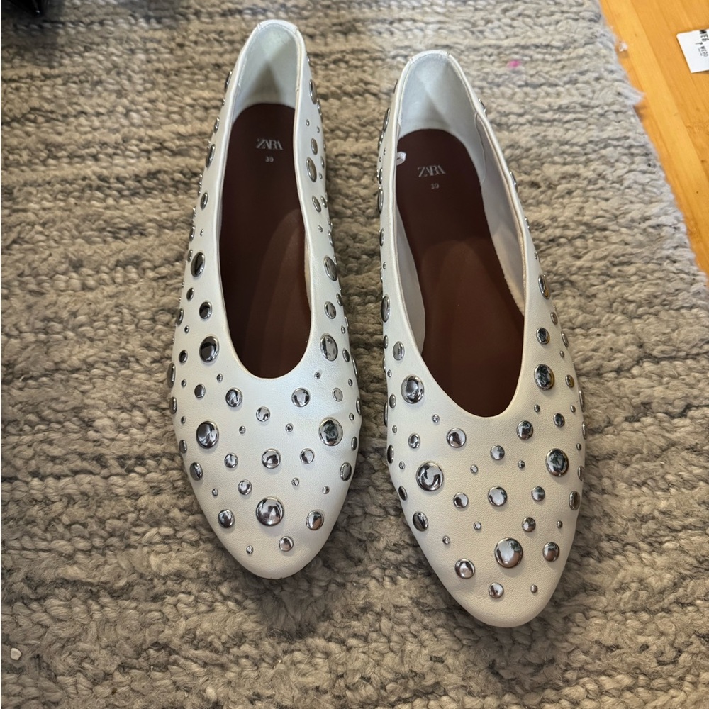 Zara Cream Studded Women's Loafers